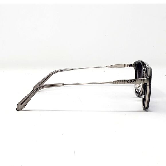 Quay Australia Getaway Smoke Sunglasses Metal Silver Gray UV Protection Womens - Picture 5 of 9